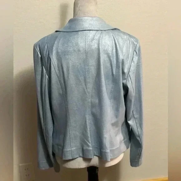 Insight vegan leather coat.  Worn 1x.   Like brand new. Smoke free. - Picture 4 of 5